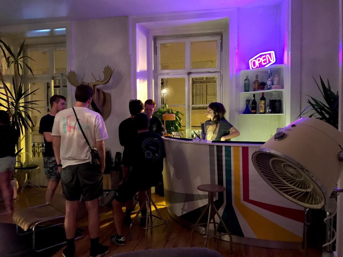 Lisbon Lounge Hostel Dış mekan fotoğraf
